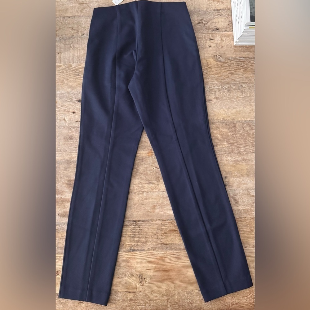 NWT Banana Republic Skinny Everywhere Ponte Pant Navy Size Small - Picture 3 of 5